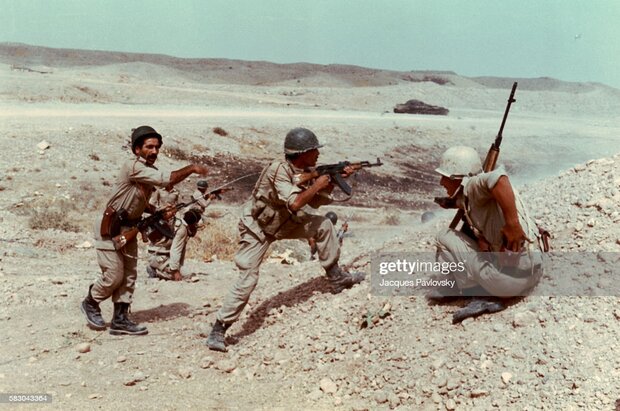 روایت دفاع مقدس از قاب عکس‌های عراقی