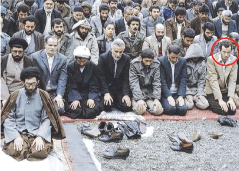 «ادواردو» در نماز جمعه تهران در سال ۱۳۶۰ شمسی