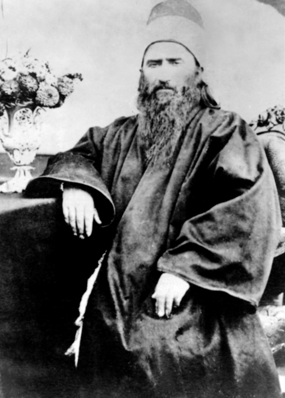 حسینعلی نوری، ملقب به بَهاءُالله، رهبر دینی بهاییان