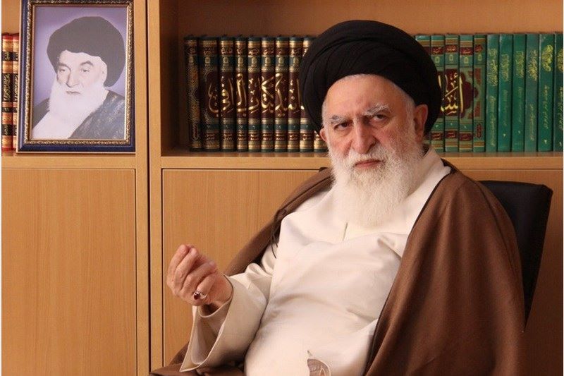 آیت الله علوی بروجردی: حق هتک هیچ انسانی را نداریم/ میراث غنی شیعه را به دیگران عرضه کنیم/ لازم نیست دیگر ادیان و مذاهب را بکوبیم