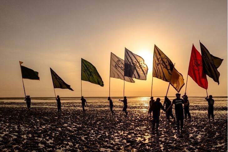 آغاز پیاده روی اربعین حسینی در گرمای ۵۰ درجه