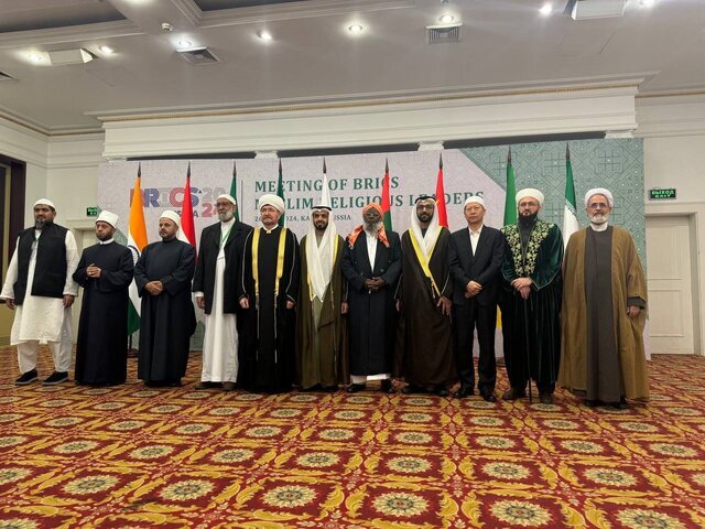 مدیر حوزه‌های علمیه چه مسائلی را با رئیس اداره دینی روسیه مطرح کرد؟