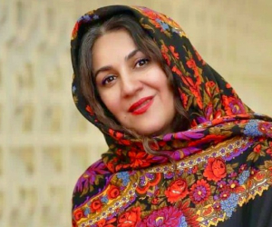 مادر سلمان فارسی را ببینید