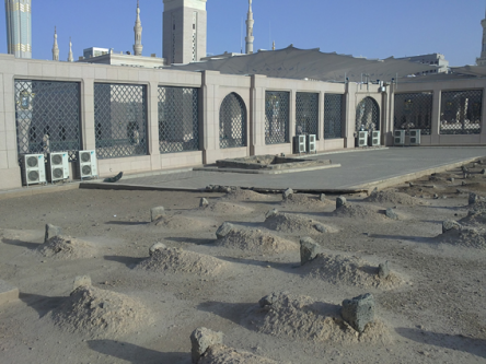 عکس | مزار مادر حضرت عباس