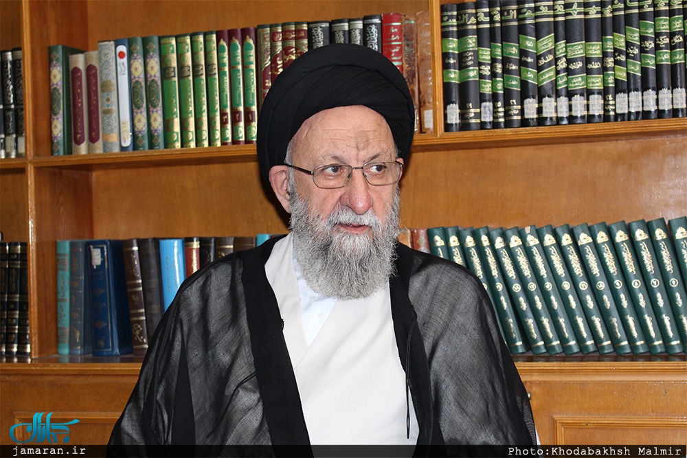 من قدیمی‌ترین امام جمعه‌ام