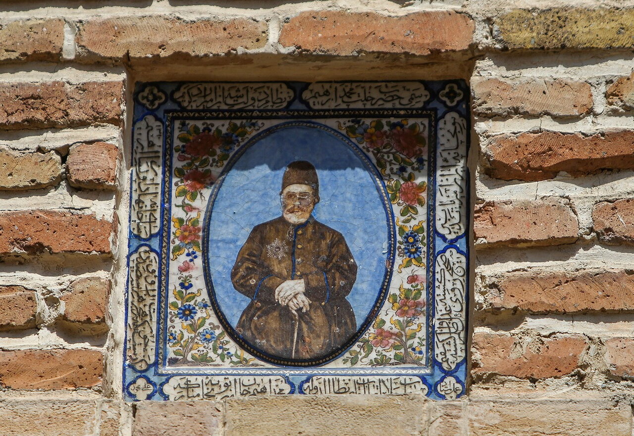 ماجرای امیر توپخانه ناصرالدین‌شاه که مسجدی بدون گنبد و مناره ساخت