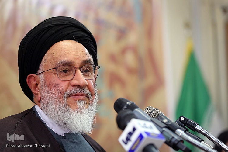 چرا اسلام طبیعت را تجلی الهی می‌داند؟