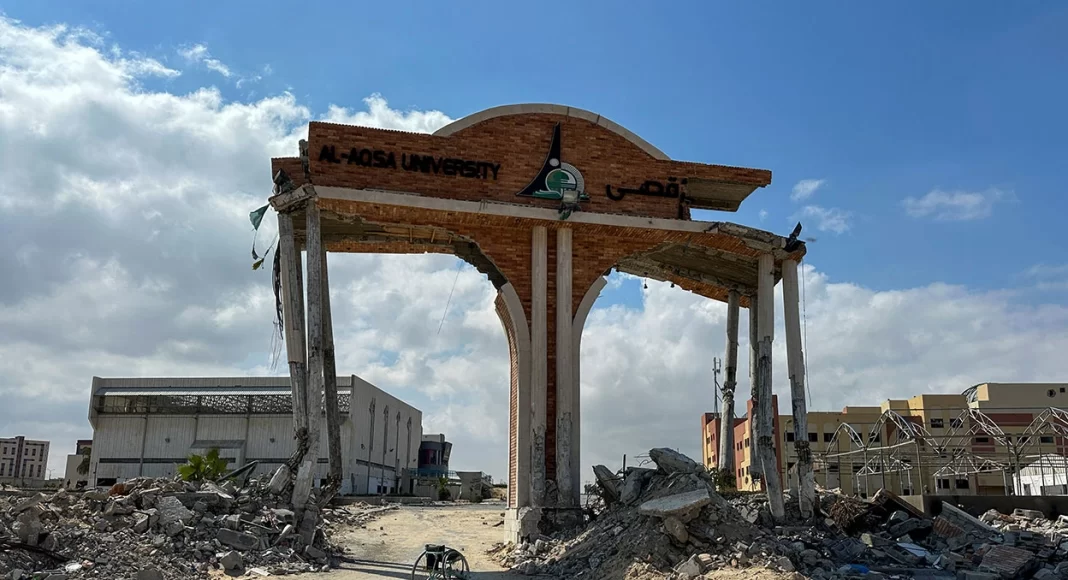 دانشمندان غزه تحقیقات خود را در میان جنگ و ویرانی زنده نگه می‌دارند