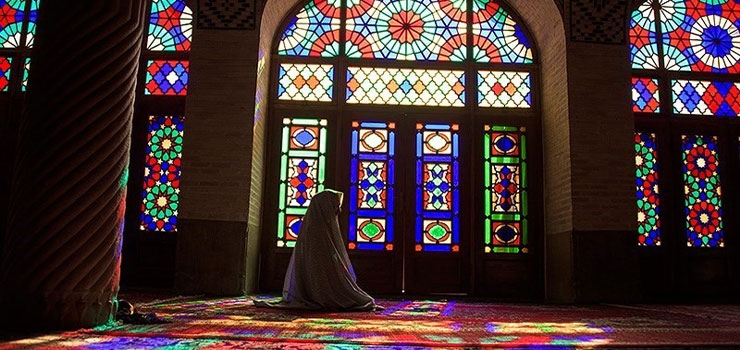 ۴ نماز برای محفوظ ماندن از فتنه قبر و عذاب روز قیامت