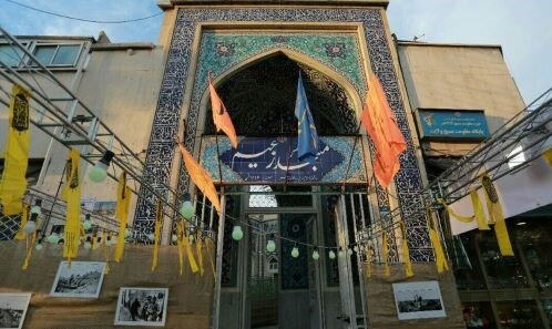 بانی ساخت این مسجد هیچ کمکی را نپذیرفت / چرا فقط یک چلچراغ پذیرفته شد؟