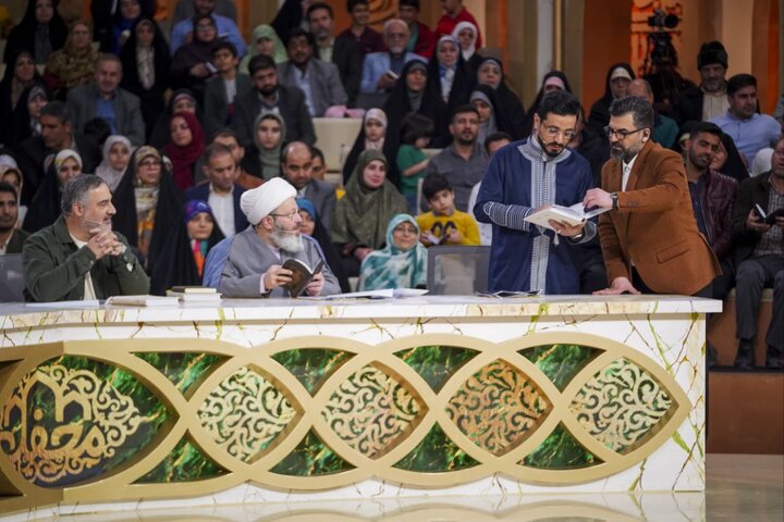 وقتی سیدحسن نصرالله پخش برنامه «محفل» را از شبکه المنار توصیه کرده بود!