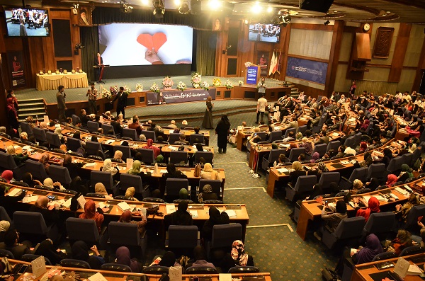 نسخه رؤیافروشی مذهبی در بازار موجود شد