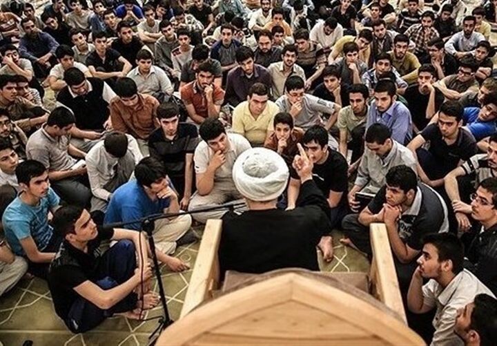 راز مانایی بایدهای جوانی در مساجد