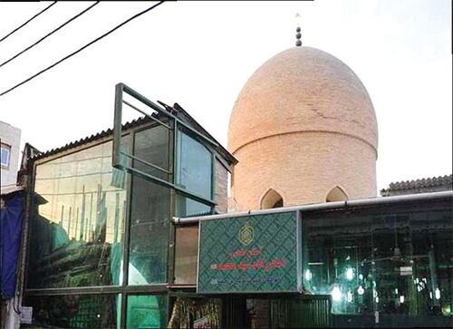 رسم ۲۰۰ ساله نذری «نون و ماستِ گنبد خشتی» مشهد