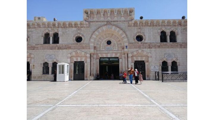 ابتکار مسجد الحسینی اردن برای حضور معلولان