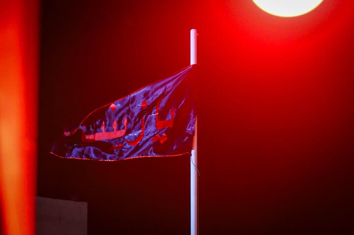 حرم حضرت زینب(س) سیاه پوش شد