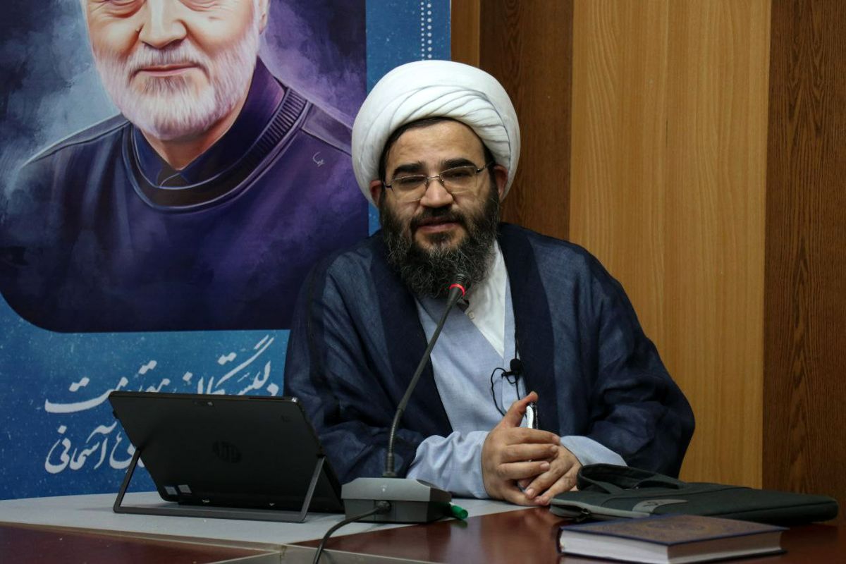 روایت رئیس سازمان هیات و تشکل‌های دینی از روند انتخاب شعار «ایران حسین، تا ابد پیروز است»