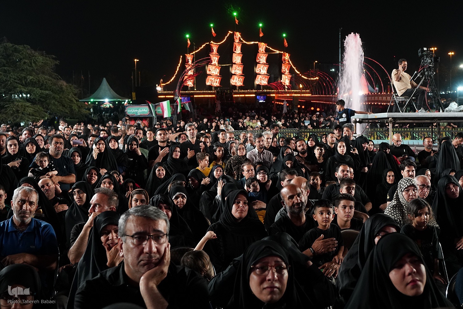 اشک شیعیان؛ ثمره بذل جان امام حسین(ع) به خداوند