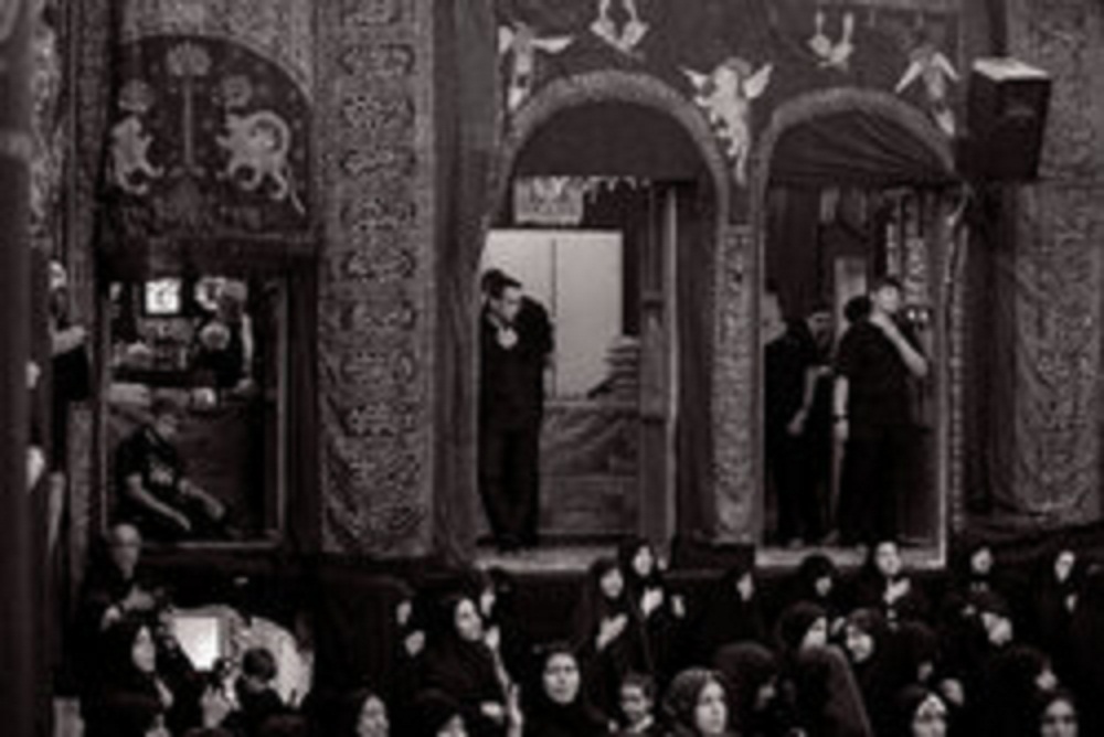 مروری تاریخی بر شمایل نگاری مذهبی و هنرهای عاشورایی در عهد قاجار