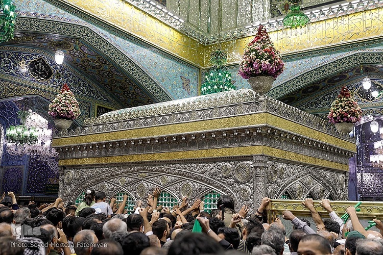 زیارت امام رضا(ع)؛ پلی میان دل‌های مشتاق و حقیقت توحید