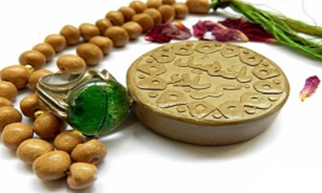 موانع قبولی نماز و رعایت آداب آن