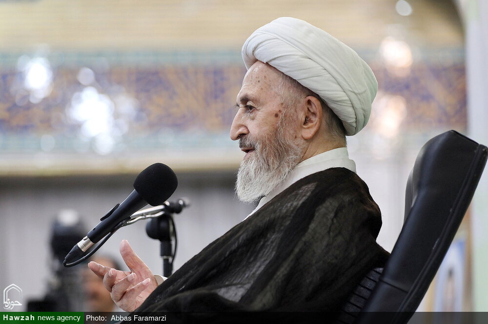 تاکید حضرت آیت الله سبحانی بر لزوم رعایت «احترام متقابل» و «جدال احسن» در مباحث علمی