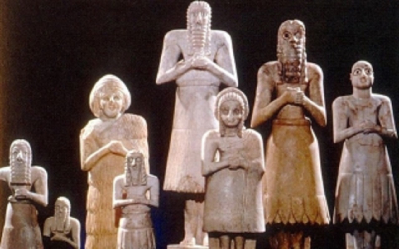 جواب ادعای تناقض فطرت توحیدی با وجود شرک و چند خدایی