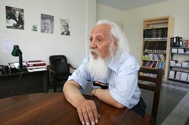 آیتی در تلاش بود نهج‌البلاغه را با تمام لطافت‌های بلاغی آن منتقل کند