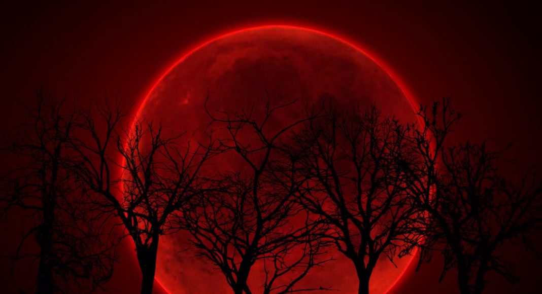 آیا خسوف کامل یا ماه خونین از اتفاقات شوم خبر می‌دهد؟