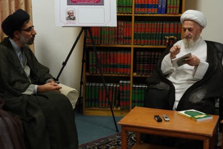 آیت الله العظمی سبحانی: اثر و برکت پژوهش‌های گروهی بهتر از فردی است