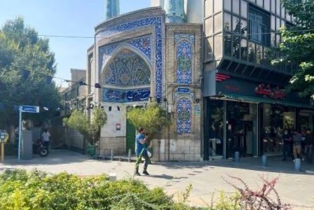 مسجد توحید؛ بنایی که از عهد قاجار جا مانده است