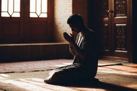 زندگی باخدا یا بی‌خدا؟