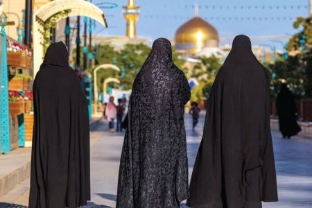 زنان چگونه در حرم امام رضا  خدمتگزاری کرده‌اند؟
