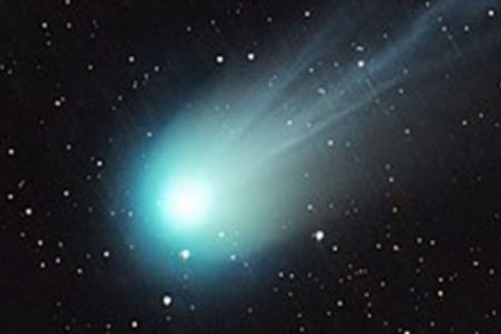 تطبیق ستاره دنباله‌دار بر نجم‌الآیات از نشانه‌های ظهور