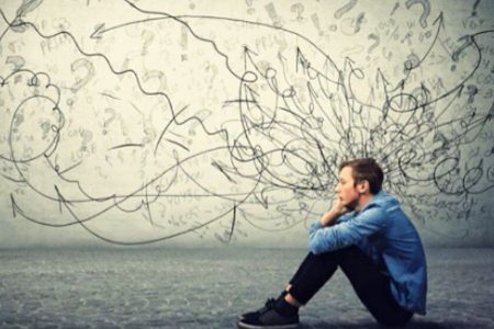 درس اخلاق | آیا به خاطر لغزش‌ها و خطورات ذهنی نیز باید استغفار کرد؟