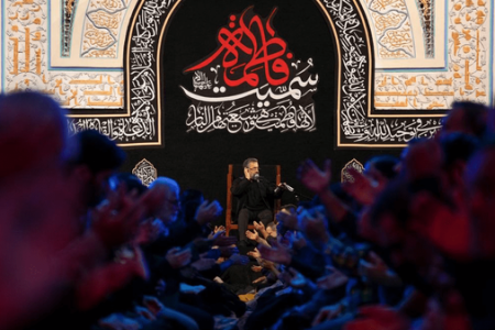 ببینید| مداحی حماسی کریمی برای صدیقه طاهره در حرم امام رضا(ع)