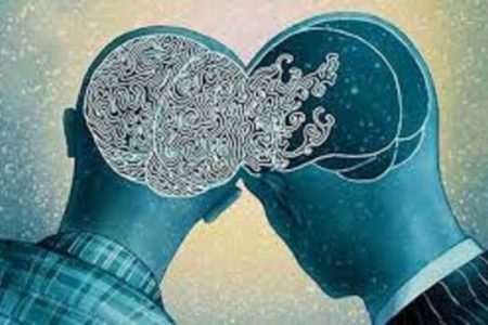 امیرالمؤمنین (ع) چه کسانی را برای همنشینی توصیه می‌کند؟