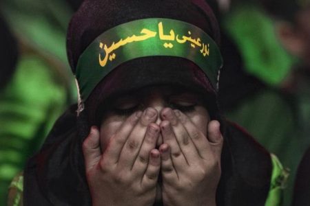 چرا پس از 1400 سال هنوز برای امام حسین ع گریه می‌کنیم؟