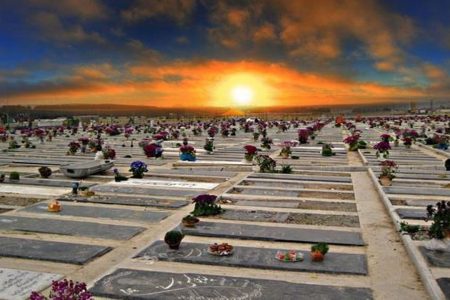 بهترین اعمال برای شادی روح رفتگان و اموات