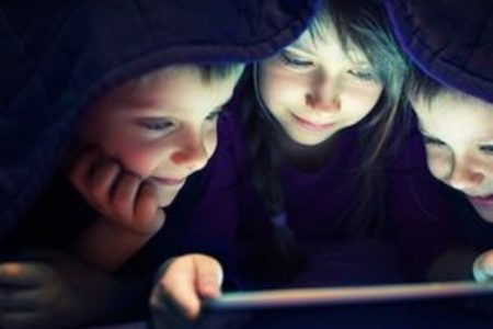 آیا زندگی نوجوان امروزی بدون اینترنت ممکن است؟