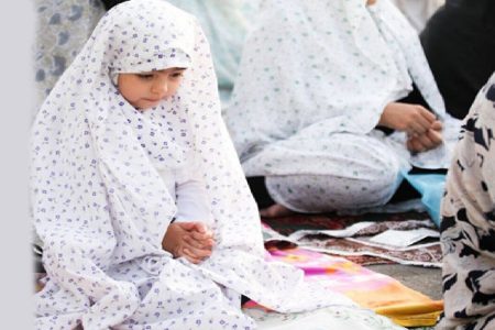 چگونه کودکان را با معنای نماز آشنا کنیم؟