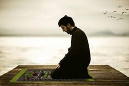 آیا حضور قلب در نماز، نشان‌گر سیر و سلوک است؟