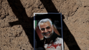 ژنرالی که نمک در چشمانش میپاشید