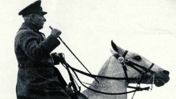 حکومتی که با تحقیر زنان و کشتار عشایر ساخته شد