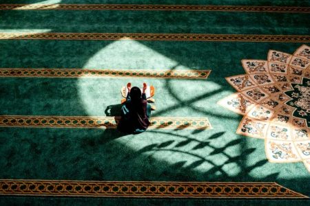 آینه توحید؛پیوند حیرت‌انگیز میان «رجا» و «خوف» در مناجات شعبانیه