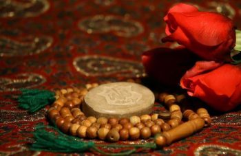 از نافله صبح تا نماز شب؛ نمازهای مستحبی را چگونه بخوانیم؟