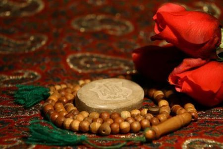 چه نمازی برای لیالی بیض توصیه شده است؟