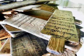 ببینید| لوح چوبی و قلم؛ میراث ماندگار «سرزمین یک میلیون حافظ قرآن»