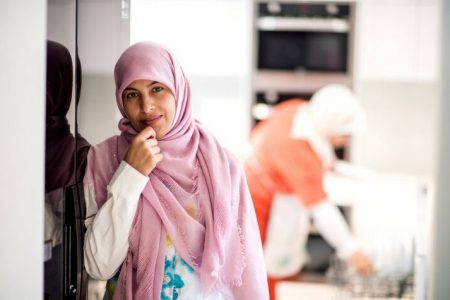 چگونه از سرزنش‌ها عبور کنیم؟/مشتاق گل از سرزنش خار نترسد