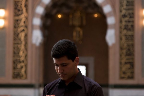 وداع با ماه شعبان؛ از تمرین بندگی تا آمادگی برای ضیافت الهی